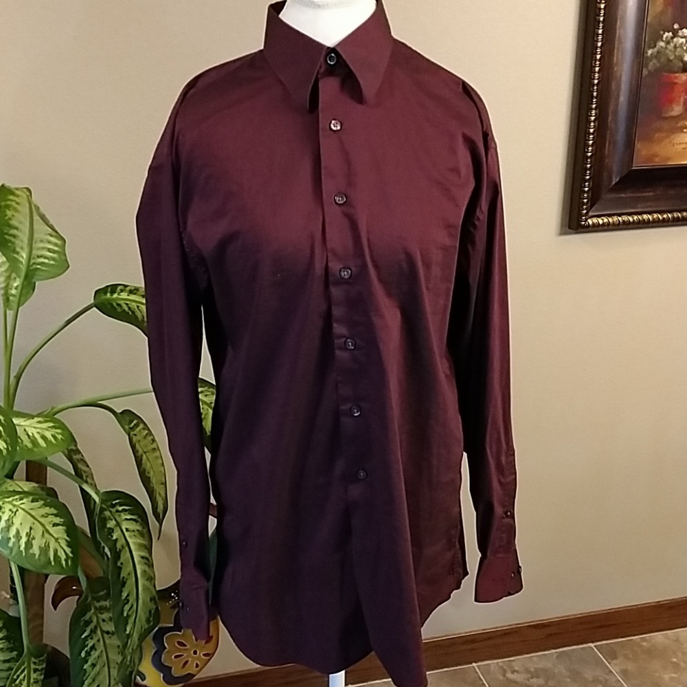 J Ferrar long-sleeve button-up dress shirt